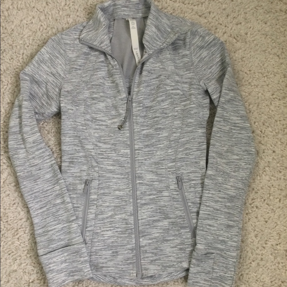 Women’s Lululemon Long Sleeve Zip